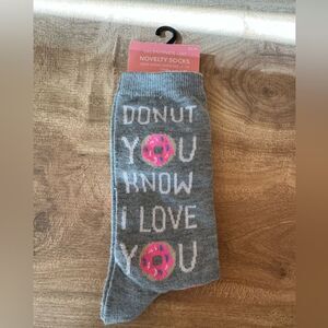 Donut You Know I Love You Novelty Valentine’s Day Socks Crew Socks NEW Size 4-10